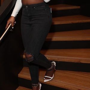 ASOS - I Saw It First cut-out skinny jeans in washed black